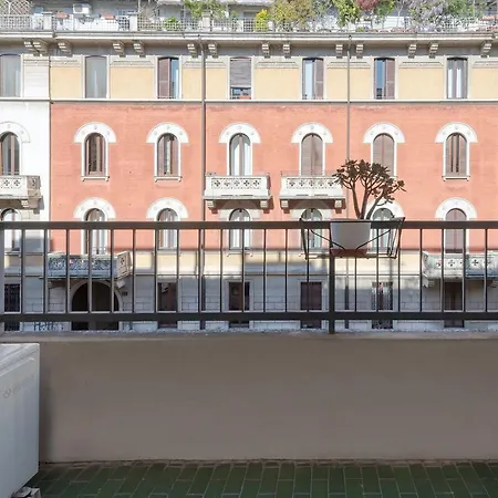 דירה Bnbutler - Verona 12, Porta Romana District *